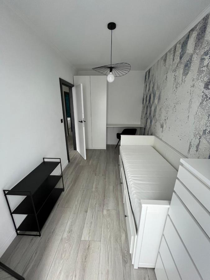 Trzy Pokoje Mieszkanie W Nowej Dzielnicy Wroclawia Apartment Ngoại thất bức ảnh